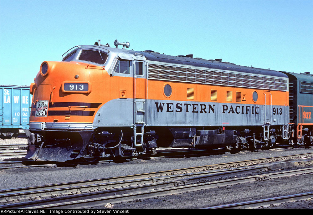 Western Pacific F7A #913